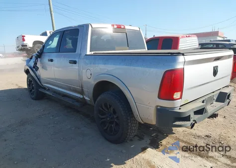 2010 Dodge Ram 1500 Slt/Sport/Trx z USA, uszkodzony, nr VIN 1D7RB1CT8AS126535